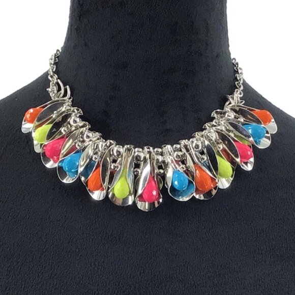 DaVinci Necklace Set Chunky Statement Necklace Playful Fun Style Color Dangle Ea - Picture 1 of 2